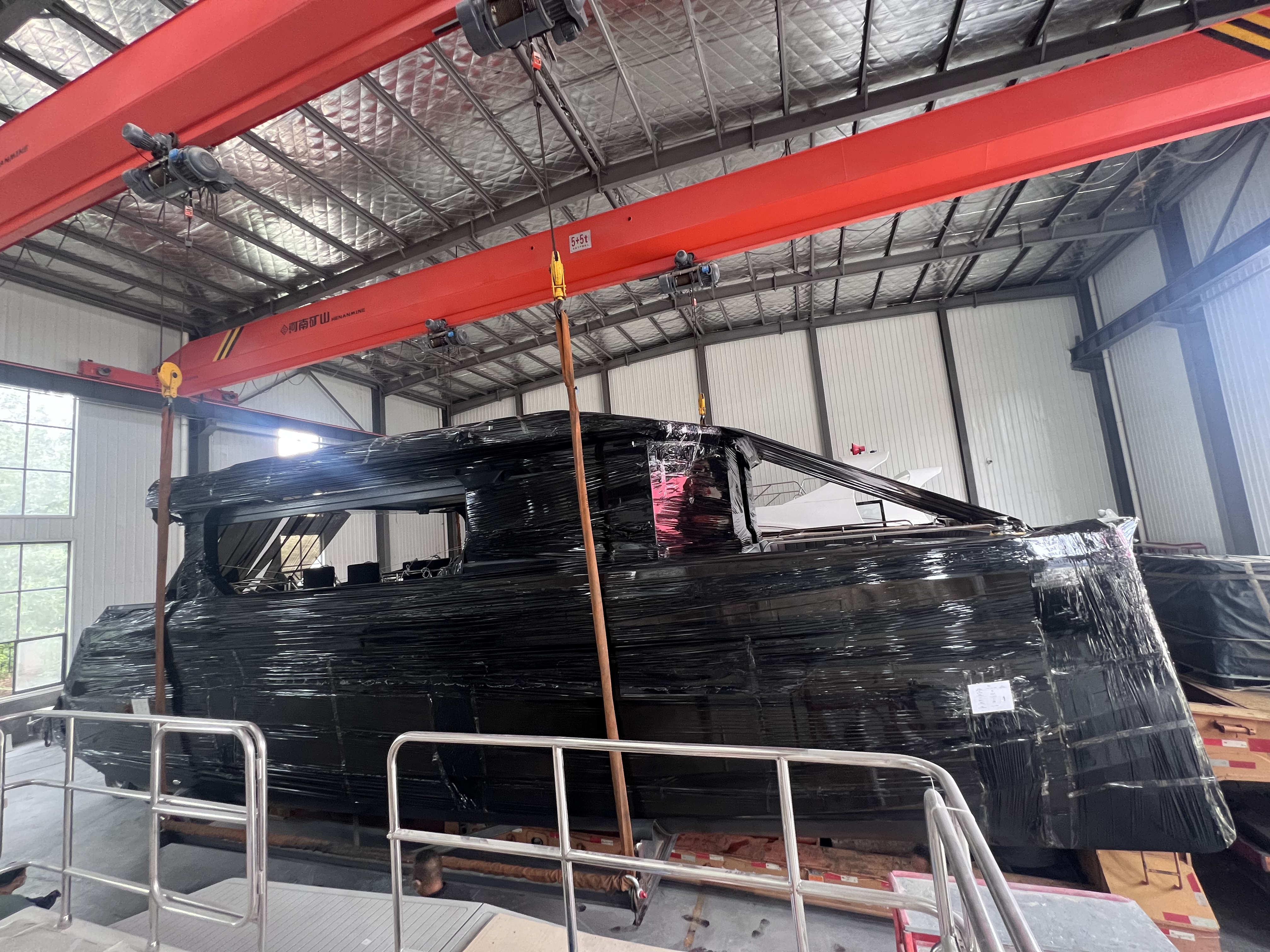 ပထမ ဦး ဆုံးLawada® 1360 ပါတီ Catamaran သည်မလေးရှားသို့ပို့ဆောင်ခဲ့သောဒုတိယတစ်ခုတည်ဆောက်ခဲ့သည်။